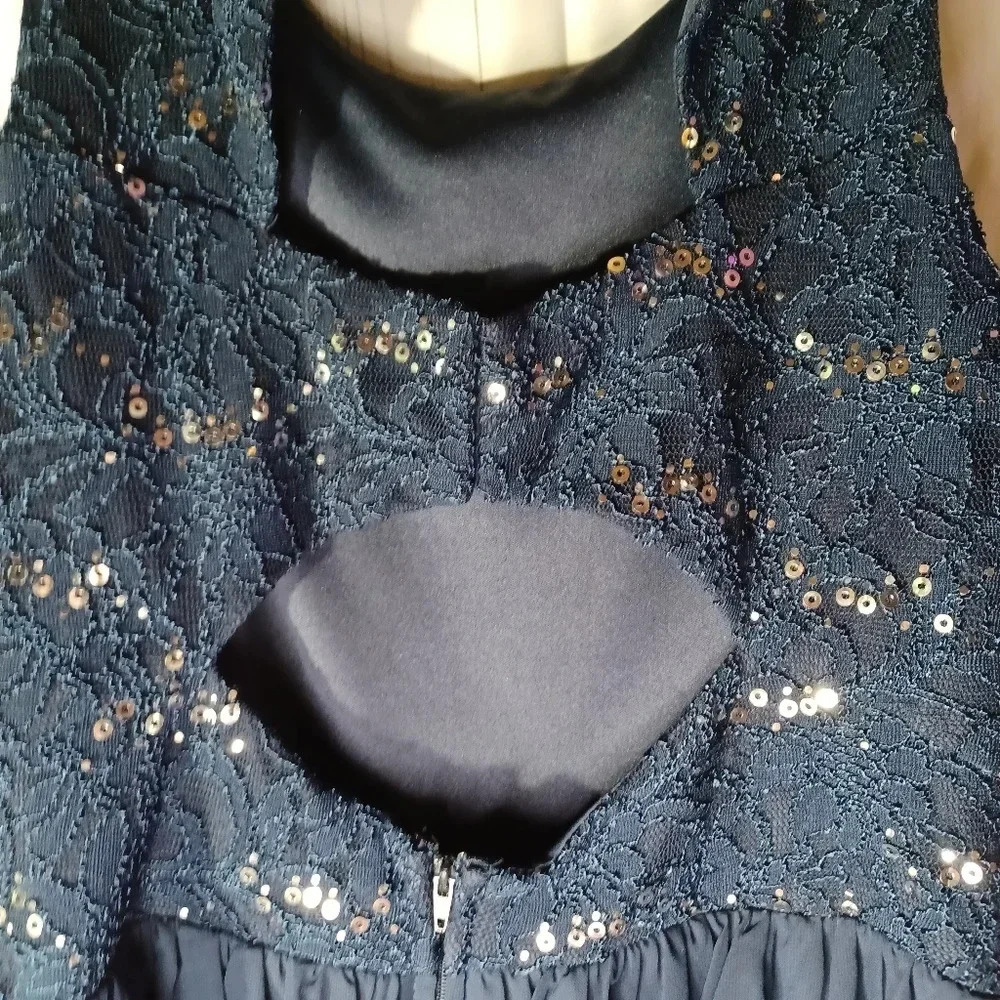 Speechless navy blue sleeveless formal night out fit & flare dress - Picture 10 of 11